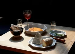 1616 / arita japan TY Anise 150 tallrik, oglaserad grå