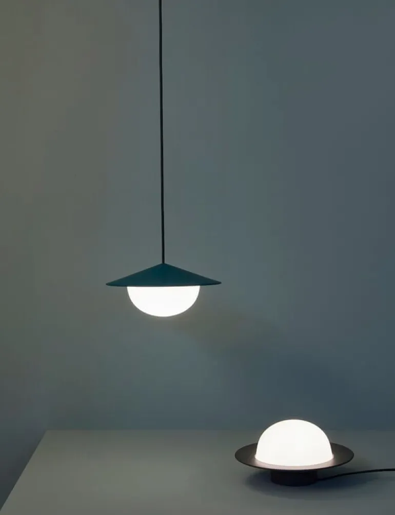 AGO Alley pendellampa, inbyggd LED, liten, grå