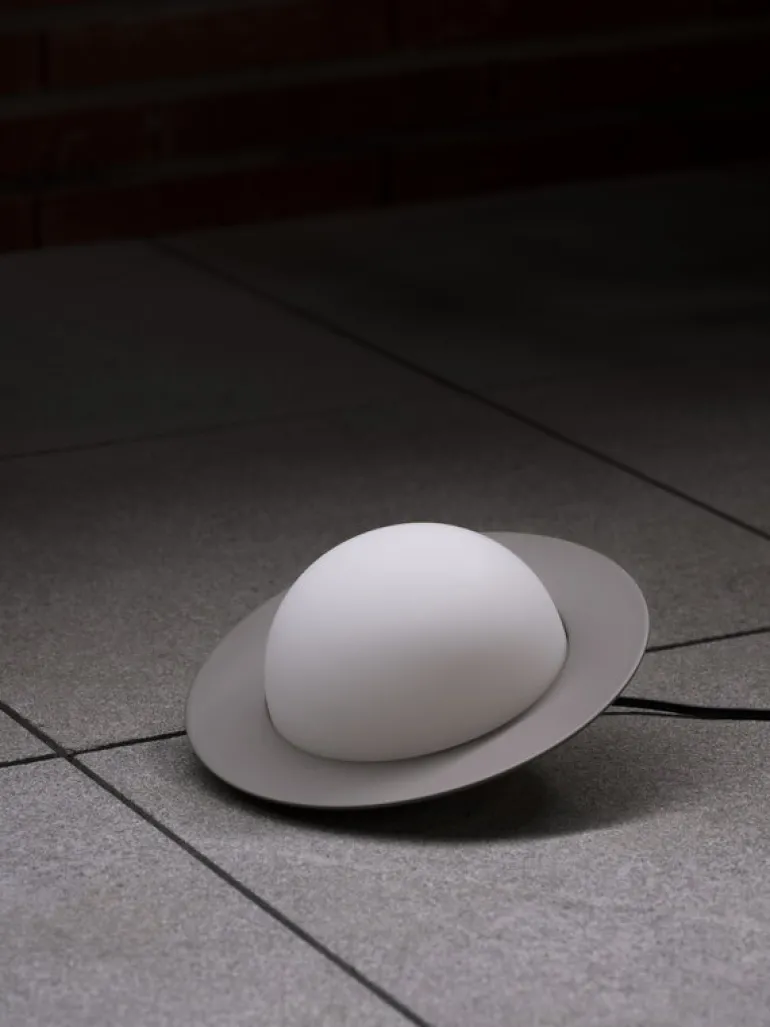 AGO Alley Tilt bordslampa, dimbar, stor, grå