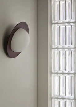 AGO Alley vägglampa, stor, kolgrå