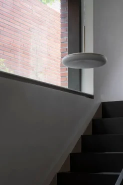 AGO Mozzi pendellampa, dimbar, stor, grå