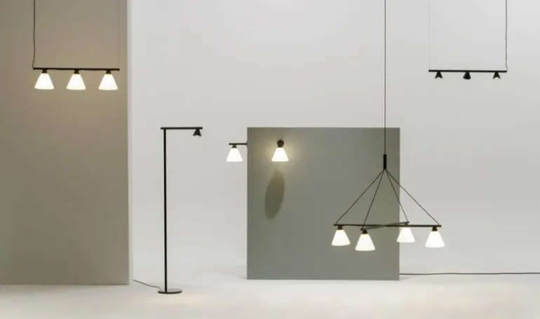 AGO Probe vägglampa, svart