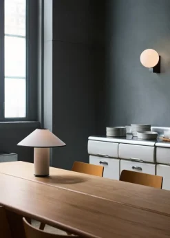 &Tradition Colette ATD6 bordslampa, vit - svart