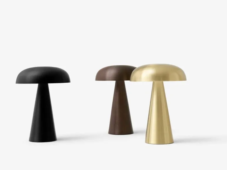 &Tradition Como SC53 bärbar bordslampa, mässing