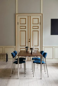 &Tradition Como SC53 bärbar bordslampa, svart