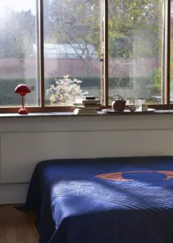 &Tradition Flowerpot VP9 bärbar bordslampa, cinnoberröd