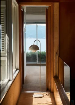 &Tradition Flowerpot VP12, golvlampa, gråbeige