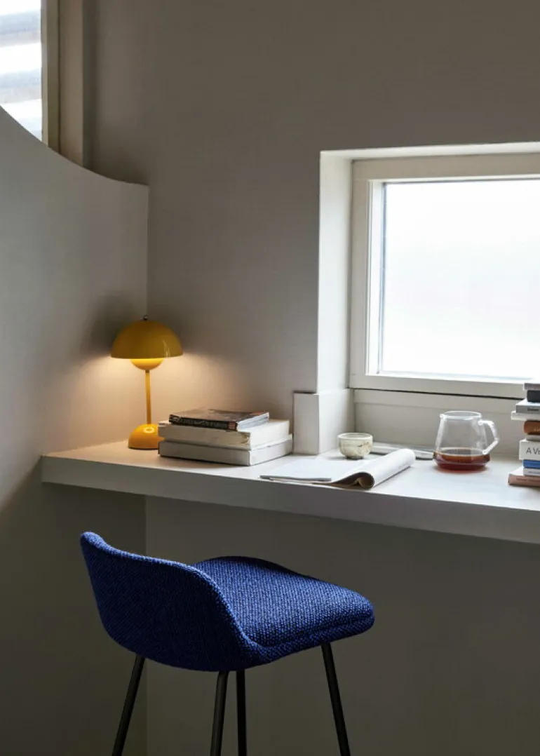 &Tradition Flowerpot VP9 bärbar bordslampa, senap