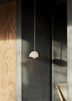 &Tradition Flowerpot VP10 pendellampa, gråbeige