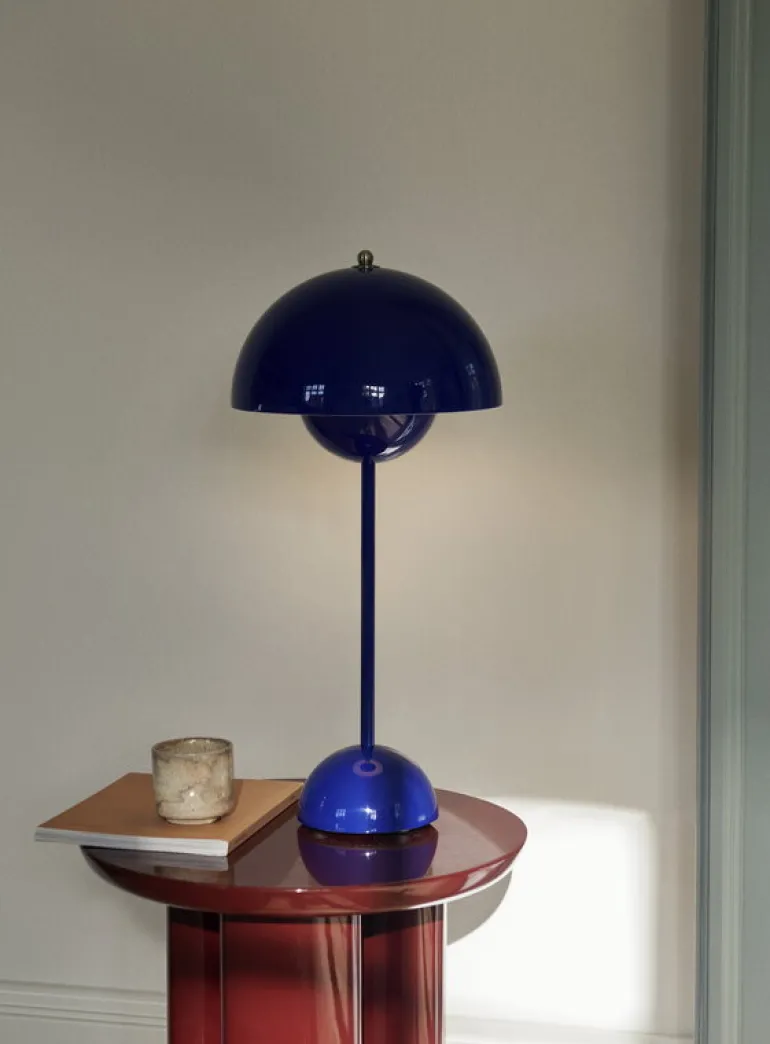 &Tradition Flowerpot VP3 bordslampa, koboltblå