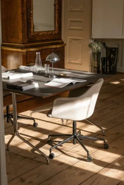 &Tradition Flowerpot VP9 bärbar bordslampa, förkromad