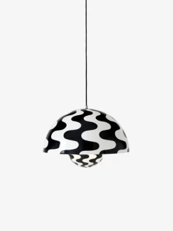&Tradition Flowerpot VP2 pendellampa, svart - vit