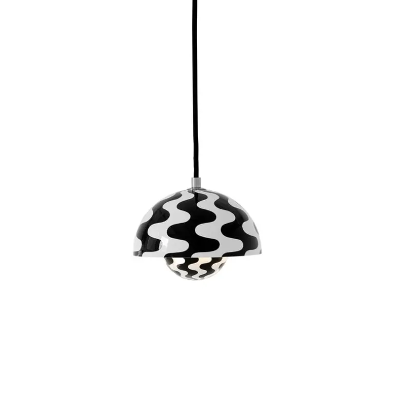 &Tradition Flowerpot VP10 pendellampa, svart - vit