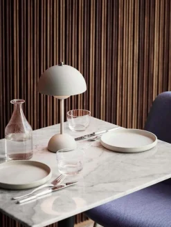 &Tradition In Between SK16 bord, svart - vit marmor