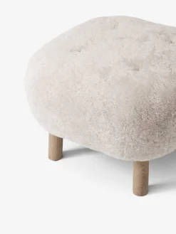 &Tradition Little Petra loungefåtölj och puff, Moonlight - vitoljad ek