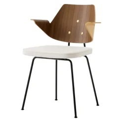 &Tradition RFH RD7 fåtölj, valnöt och bokfaner - beige