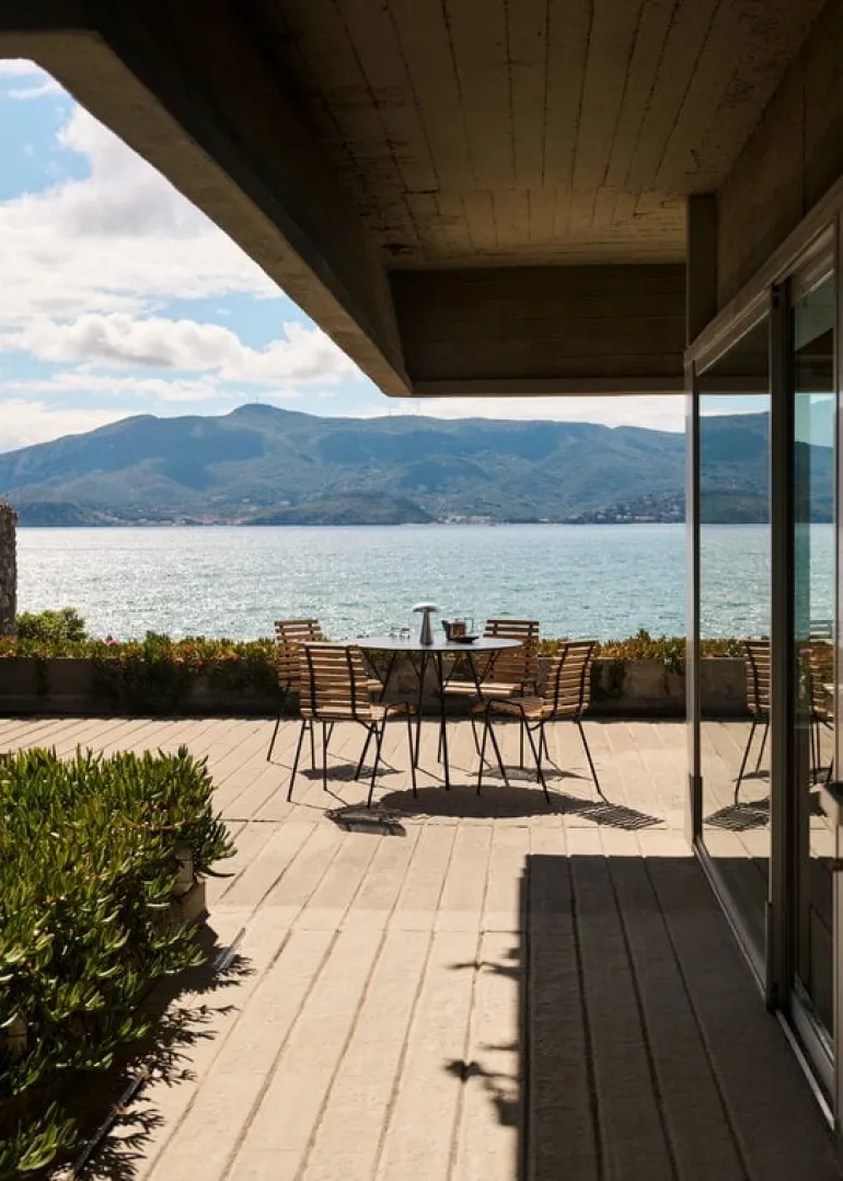 &Tradition RFH RD4, terrassstol, svart - teak