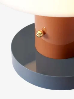 &Tradition Setago JH27 bordslampa, rost - åska