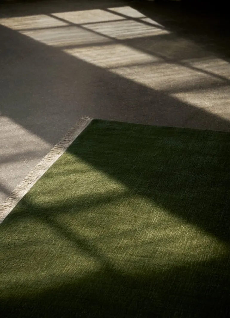 &Tradition The Moor AP19, matta, 200 x 300 cm, grön furu