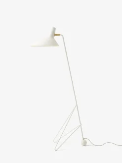 &Tradition Tripod HM8 golvlampa, matt vit