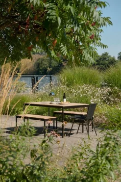 &Tradition Ville AV25 bord, 150 x 90 cm, teak - varm svart