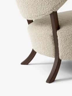 &Tradition Wulff ATD2 loungefåtölj, Karakorum 003 - valnöt
