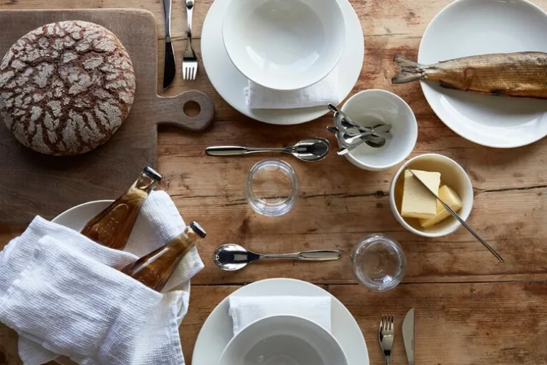 Arabia 24h djup tallrik 18 cm, vit