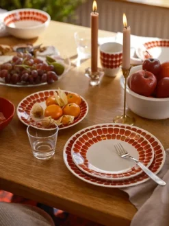 Arabia 24h Tuokio tallrik 26 cm, röd