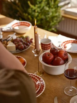 Arabia 24h Tuokio tallrik 20 cm, röd