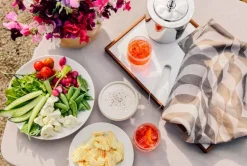 Architectmade Turning Tray bricka, medium, svart - vit