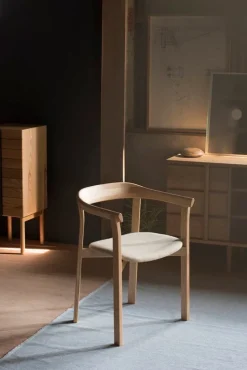 Ariake Rikyu sideboard, ek