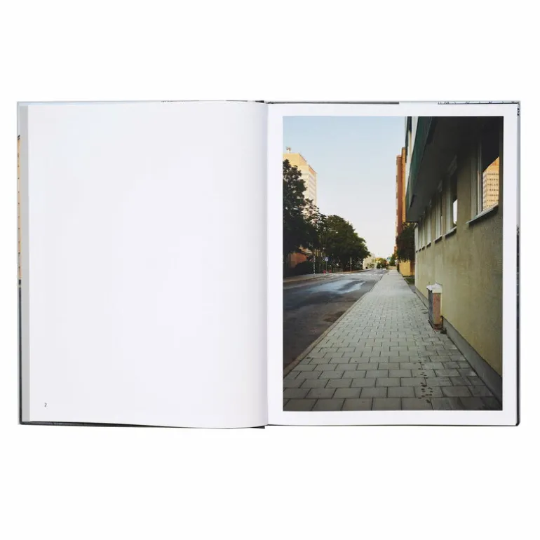 Art & Theory Publishing August Eriksson: What Happens When Nothing Happens