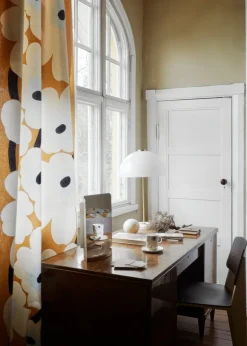 Artek 124 degrees spegel, medium, askhylla