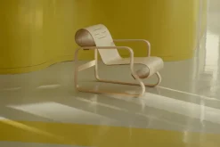 Artek Aalto Armchair 41 ”Paimio”, jubileumsutgåva, oljad björk