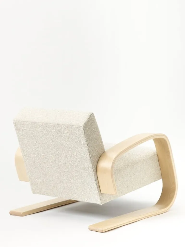 Artek Aalto Armchair 400 ”Tank”, björk - cream/pearl Nubia 02
