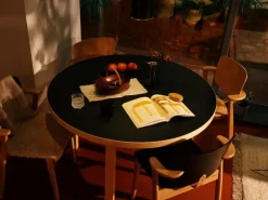 Artek Aalto bord 91, björk - svart linoleum