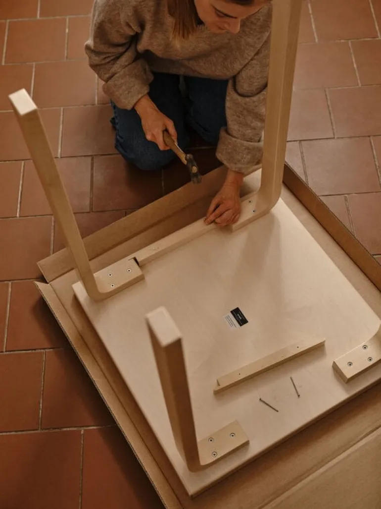 Artek Aalto bord 80C, 60 x 60 cm, björk