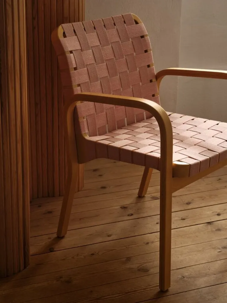 Artek Aalto fåtölj 45, honung - naturröd sitsbandväv