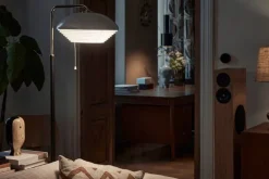 Artek Aalto golvlampa A811, polerad mässing