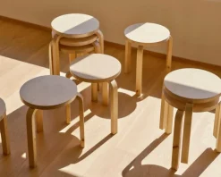 Artek Aalto, pall 60, vildbjörk