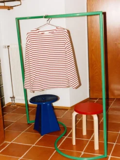 Artek Aalto pall E60, röd - björk