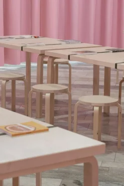 Artek Aalto pall E60, vildbjörk