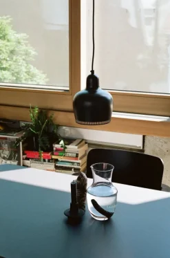 Artek Aalto pendellampa A330S ”Golden Bell”, svart