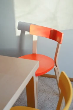 Artek Aalto stol 69, orange