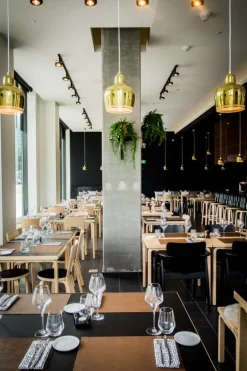 Artek Aalto stol 66, svart linoleum