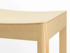 Artek Atelier barstol, 65 cm, lackerad ask