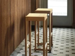 Artek Atelier barstol, 75 cm, svart