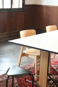 Artek Kaari bord REB 001, vitt laminat - ek