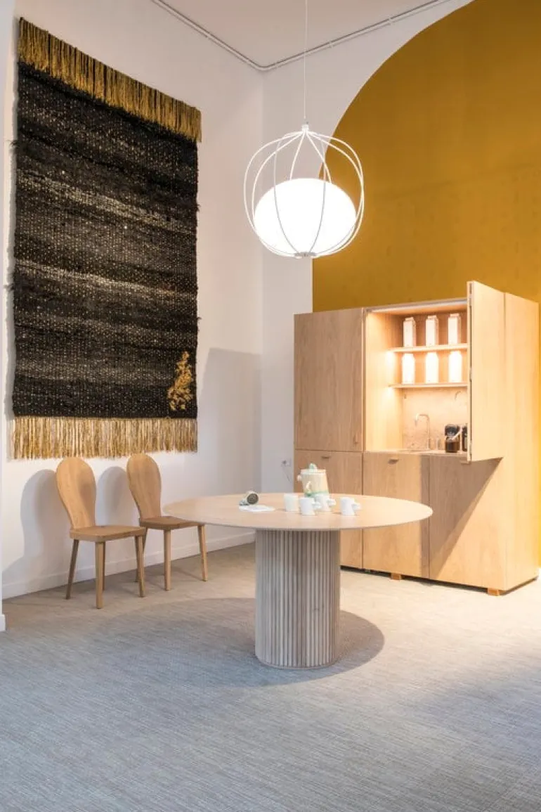 Asplund Palais Royal matbord, vitbetsad ek