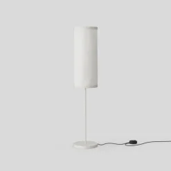 Astep Isol golvlampa 30/76, gräddvit